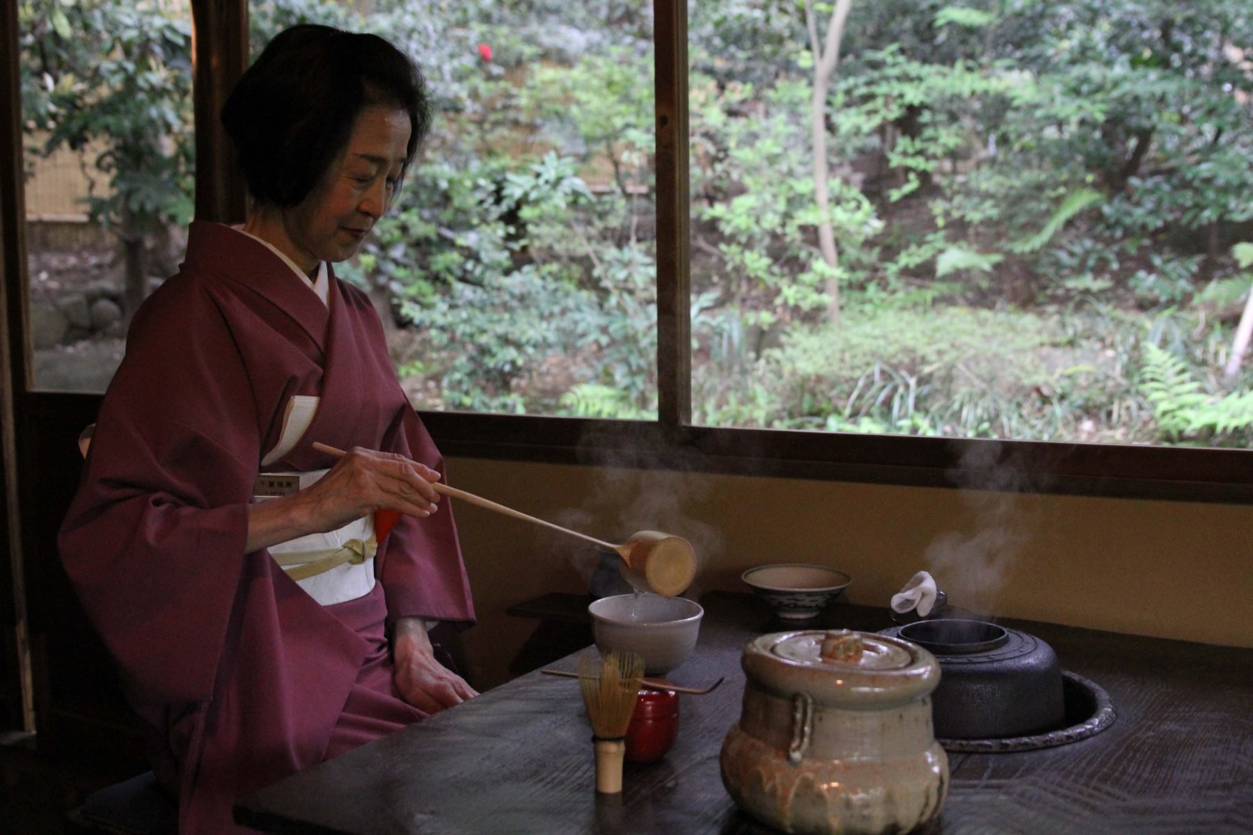 Tea ceremony at Happo-en gardens