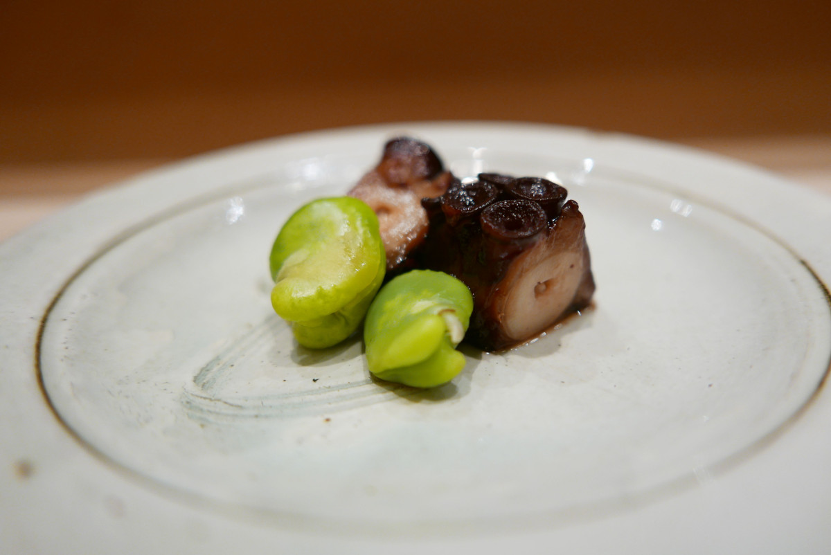 Octopus with fava beans