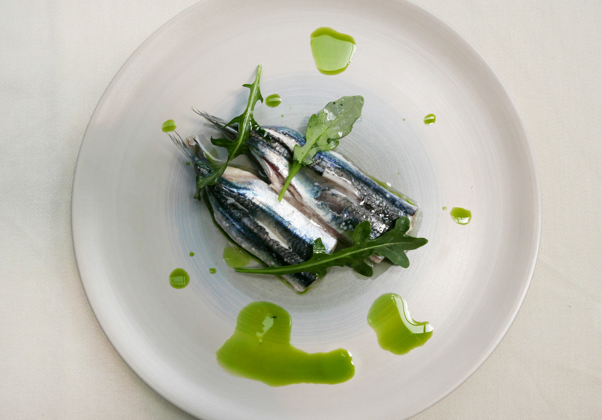 Anchovies and roquette