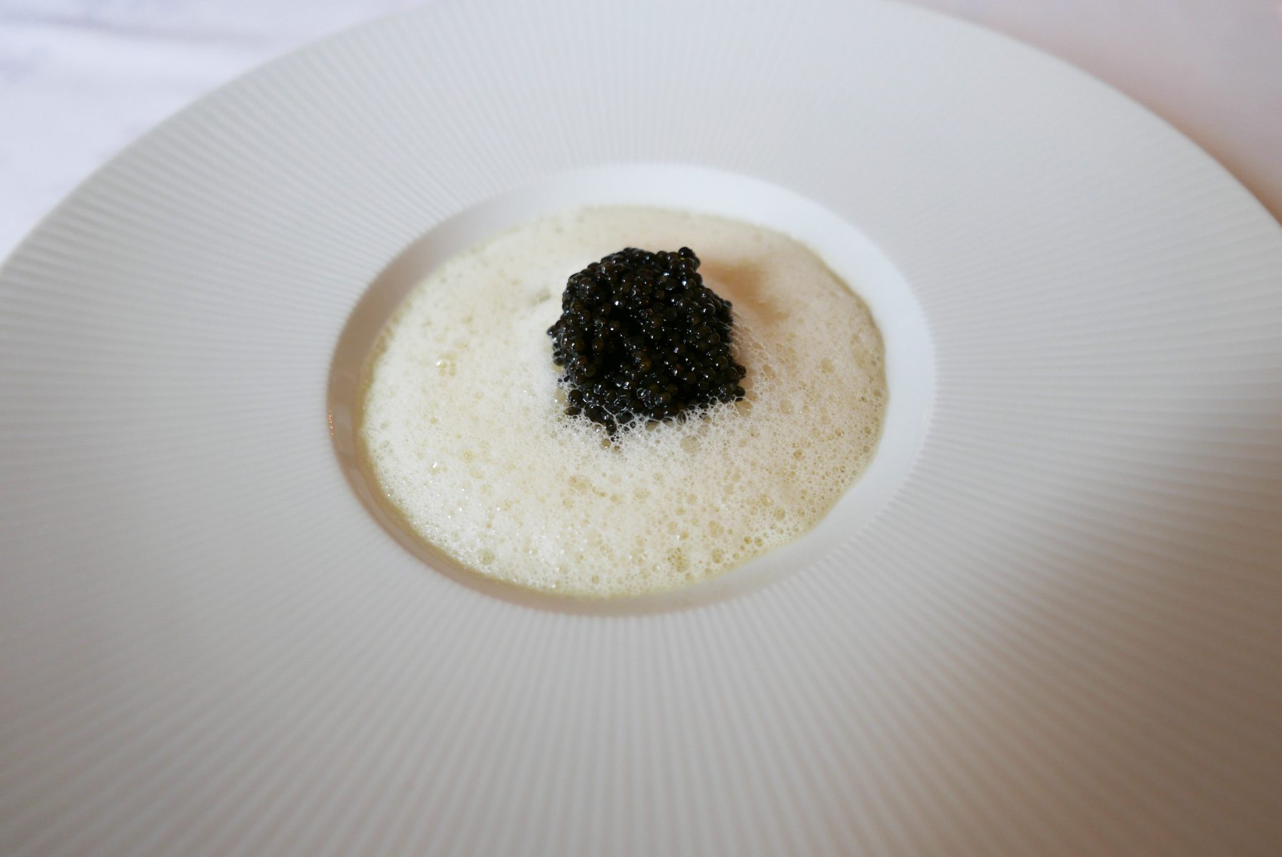 Caviar,quenelle,mussels 