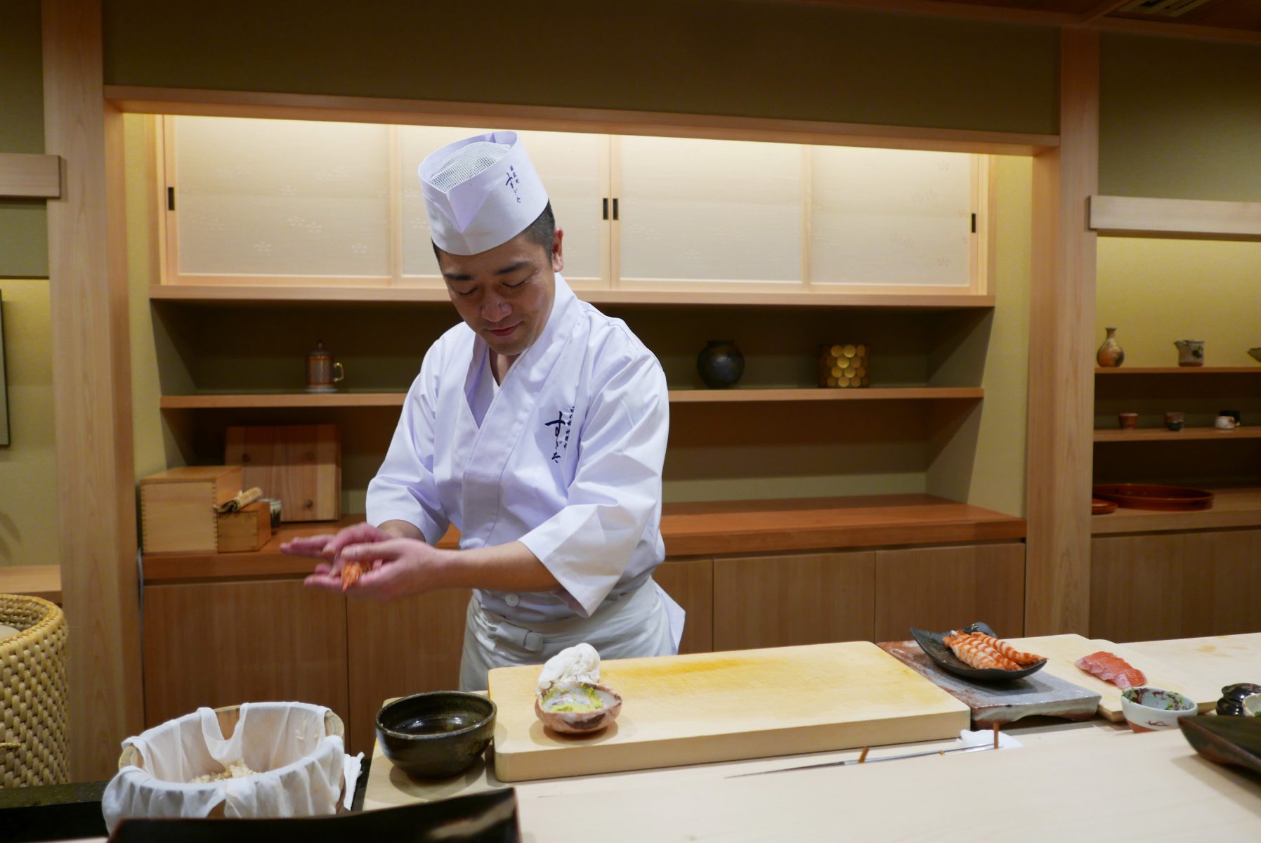 Suhita making sushi