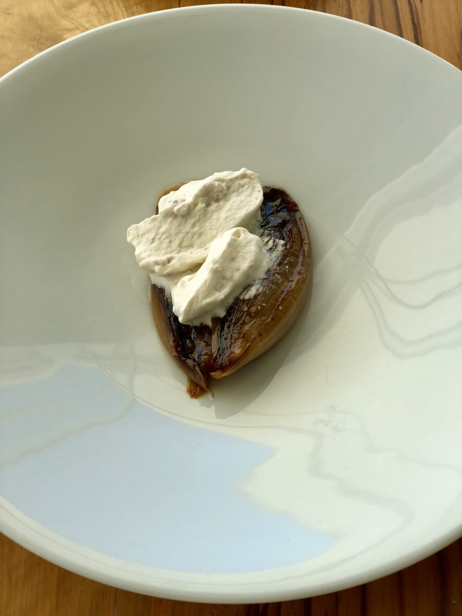 Slow roasted onion with chantilly at Mirazur, Menton