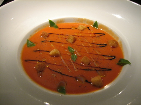 Tomato gaspacho with basil and croutons