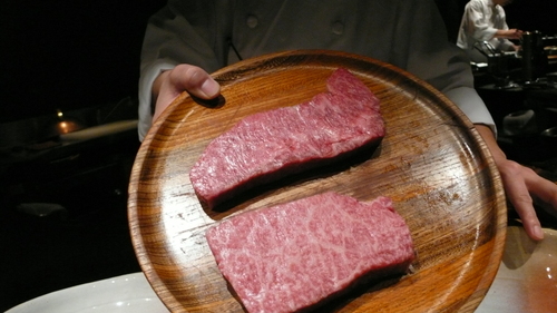 The Kobe beef and the Japanese beef in Morimoto XEX