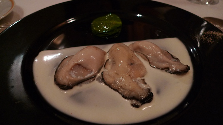 Oysters with sour lemon and watercress cream
