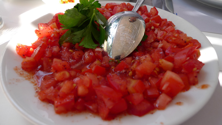 tomatoes salad