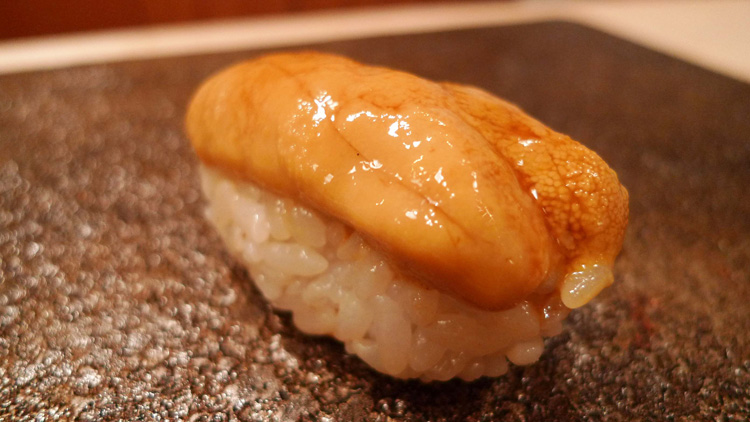 Uni sushi