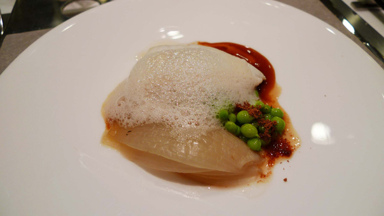 Hunan ham, honey, cod, chicken jus, peas