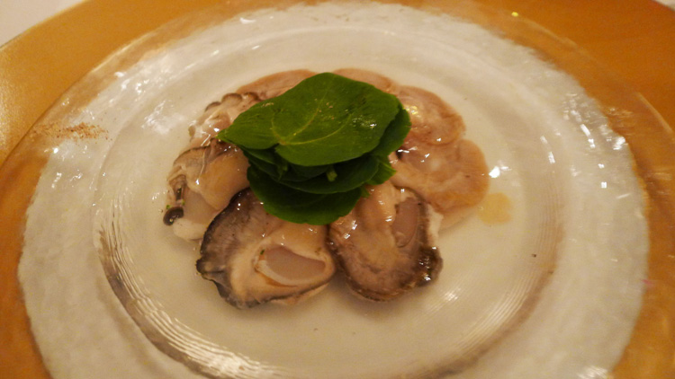 oysters in watersea jelly