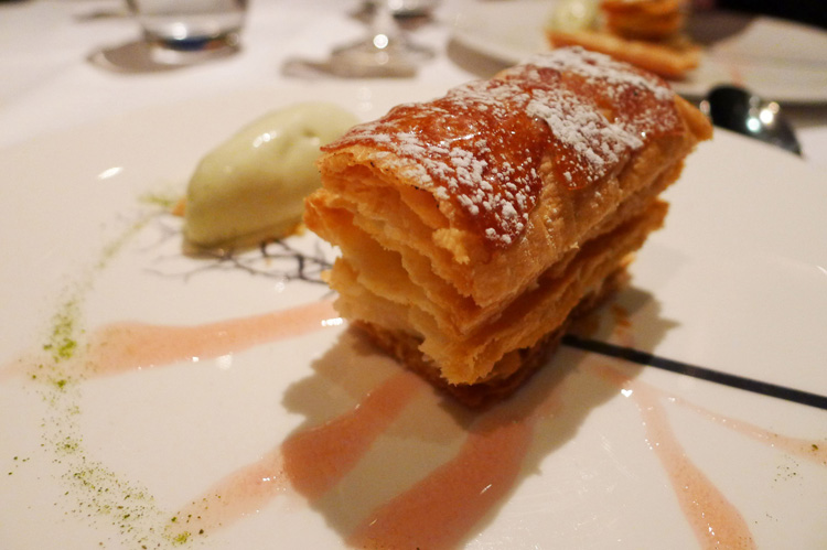 Millefeuille with vanilla cream,rhubarb and clementine leaf 