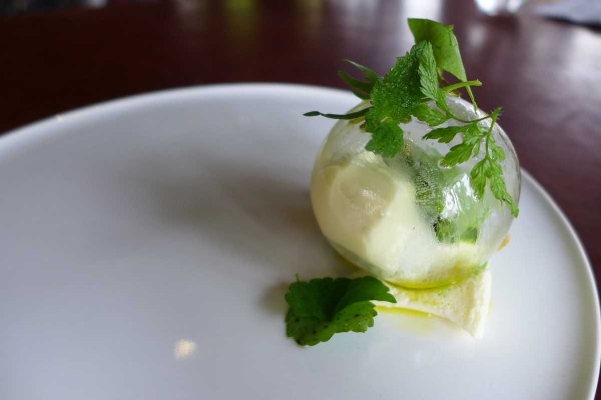 Sugar sphere with sorrel ice cream, mint and cicely
