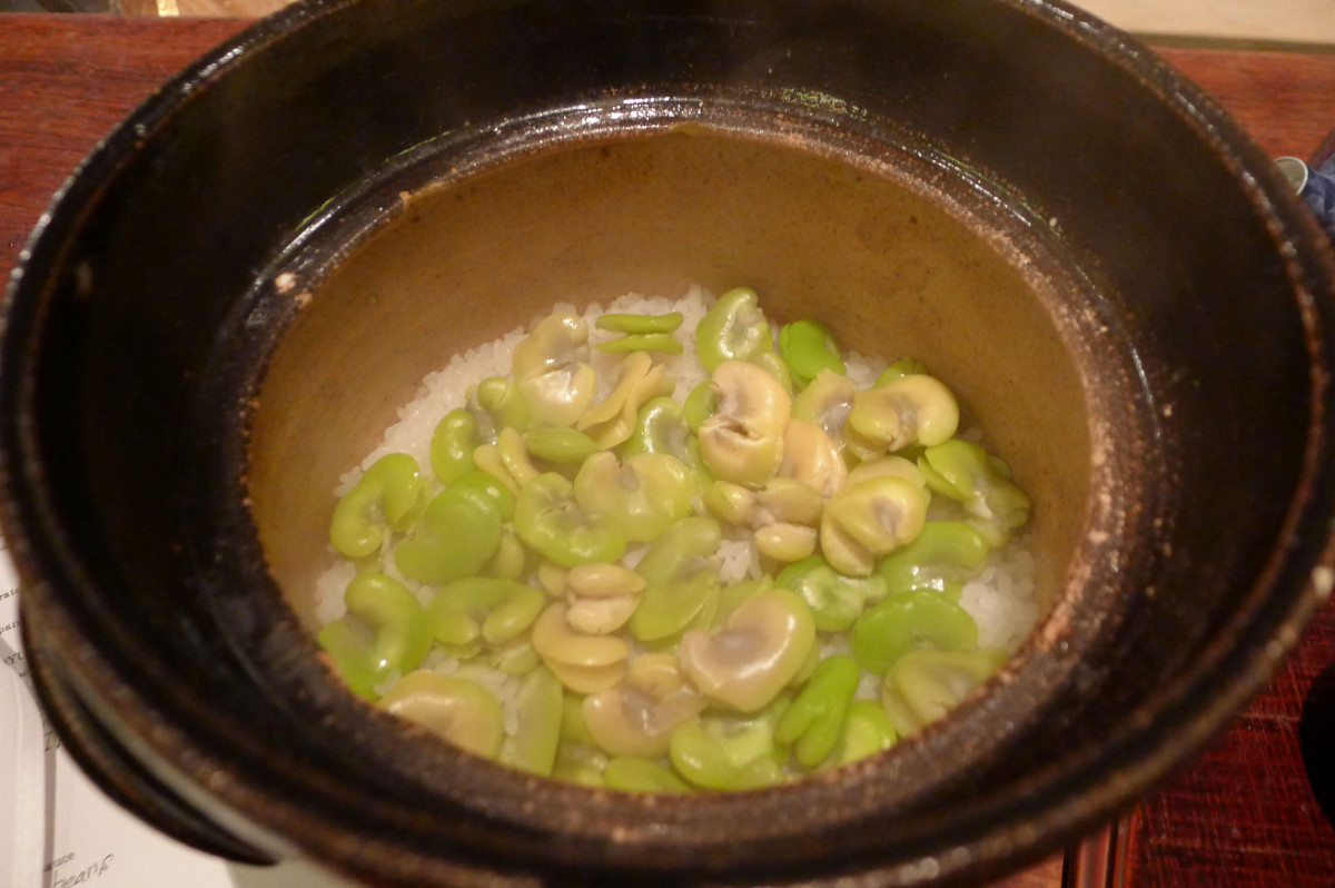 Rice with fava beans