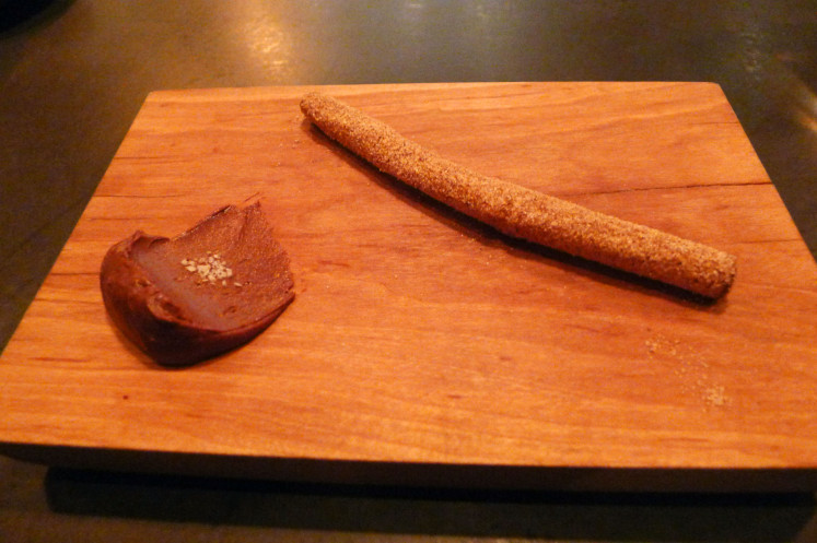 "Churro ( made of salsify), cinnamon, white cardamom"