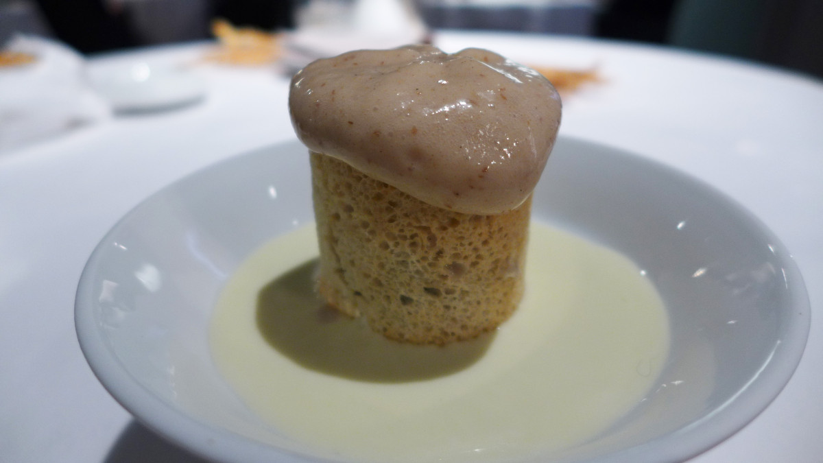 "Bread, butter and anchovies" was nothing what I expected. The smooth and sumptuous anchovies cream was poured over crispy (and very thin) cylinder of bread. I still think of how delicious that cream was!