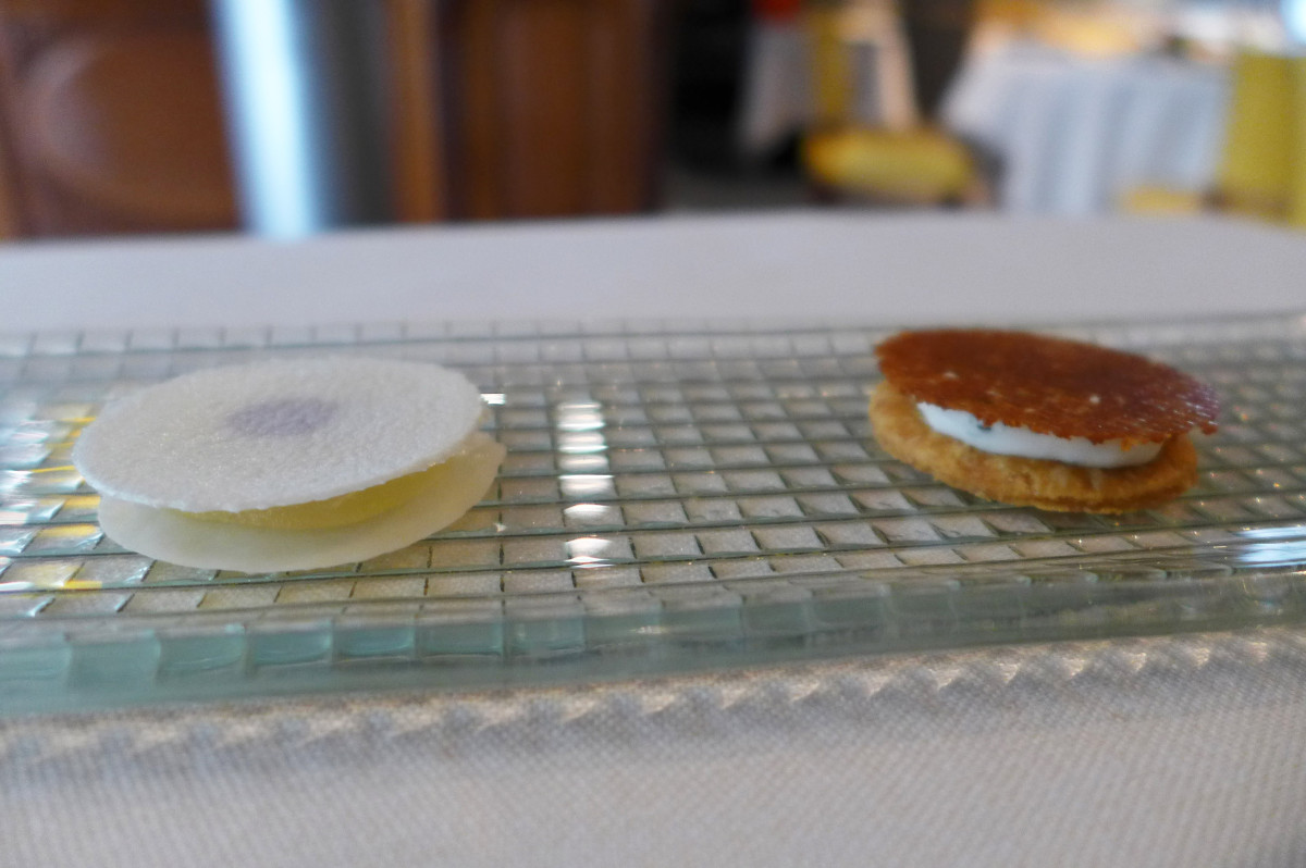 Almond biscuit with green apple and praliné; brioche petal with herbs cream