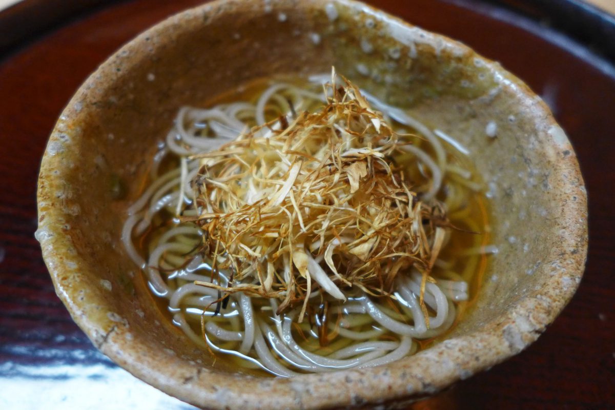 Soba with grilled and shredded matsutake