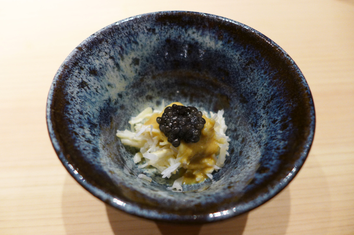 Crab with caviar