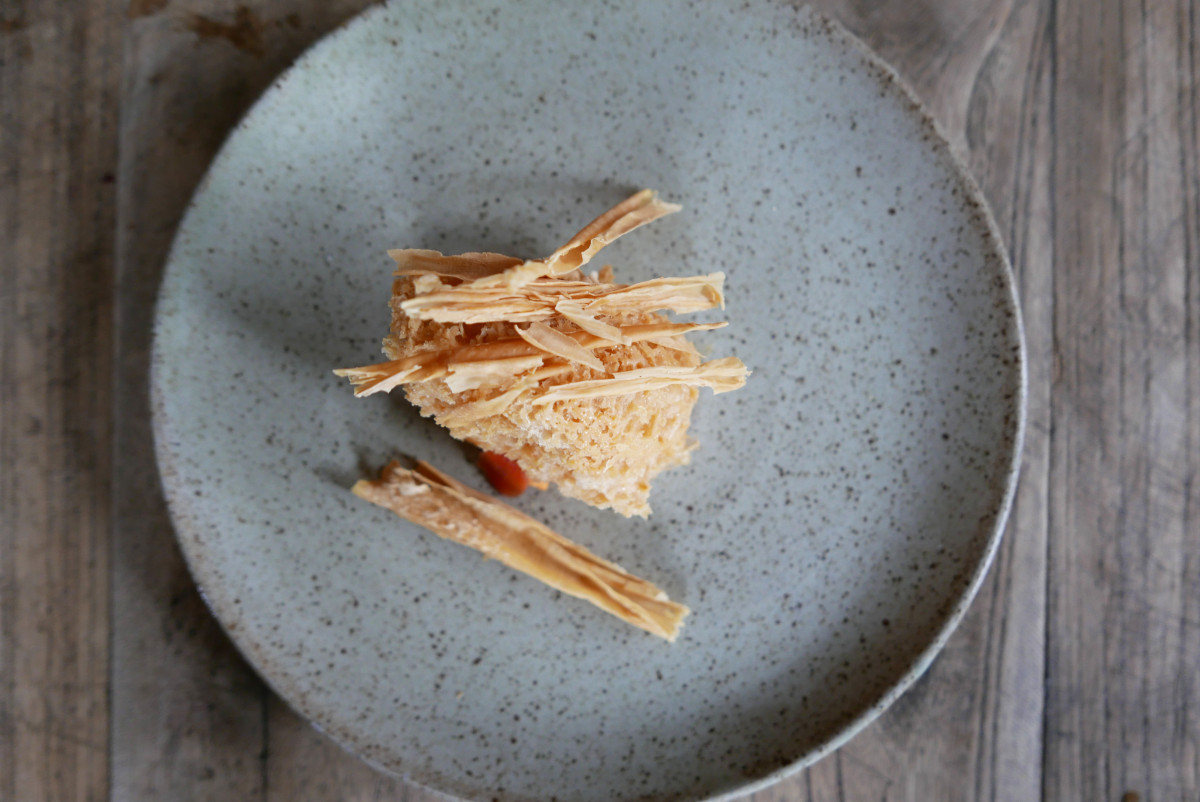Fermented carrot, caramelised white chocolate
