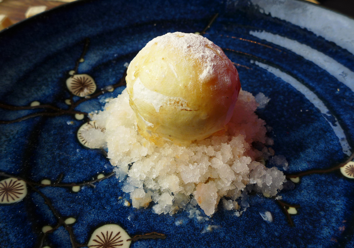 Snow ball merengue, lychee granite, mango puree and lime sorbet