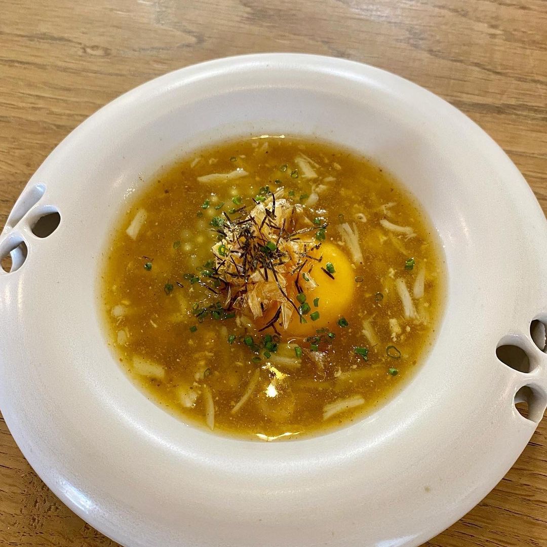 Spider crab soup with salted egg yolk