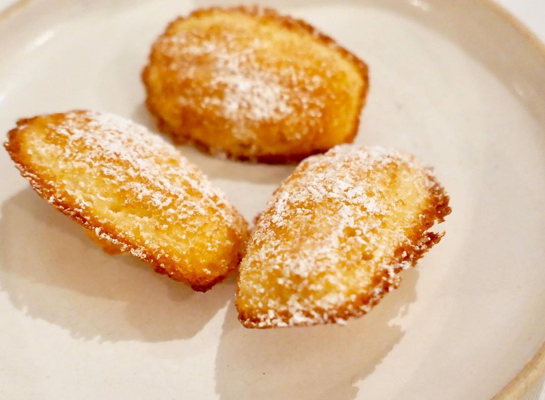 Incredible freshly baked madeleines