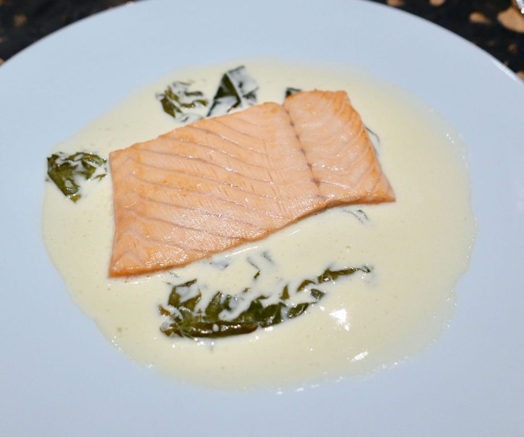 Salmon with sorrel 